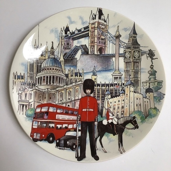 Weatherby British Royal Falcon Wall Plate Sights of London Decorative Giftware - Picture 1 of 14